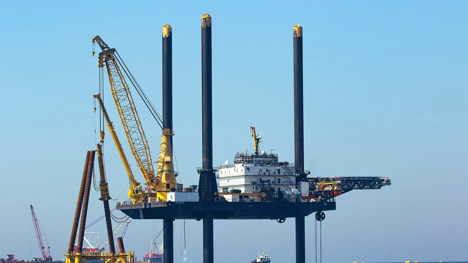 Offshore Foundation Install 04