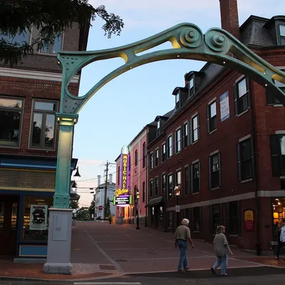 A Hidden Theater in the Portsmouth Downtown Historic District